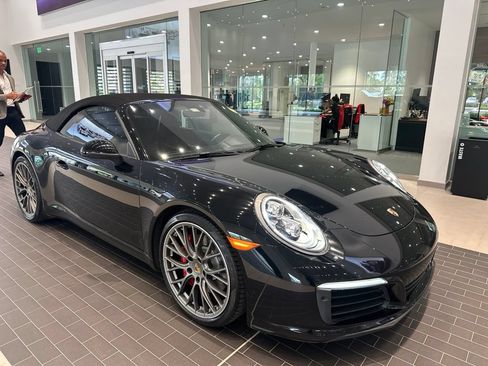 Certified 2017 Porsche 911 Carrera S RWD image 6