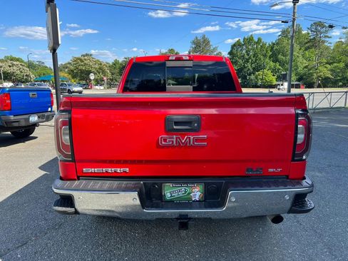Used 2017 GMC Sierra 1500 SLT AWD/4WD image 6
