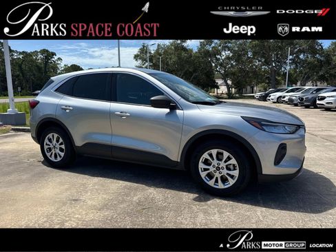 Used 2023 Ford Escape Active FWD image 1