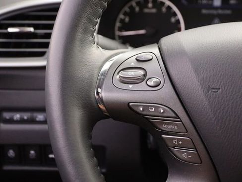 Certified 2024 Nissan Murano Platinum w/ Cargo Package image 13