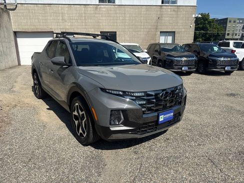 Used 2023 Hyundai Santa Cruz Limited AWD/4WD image 9