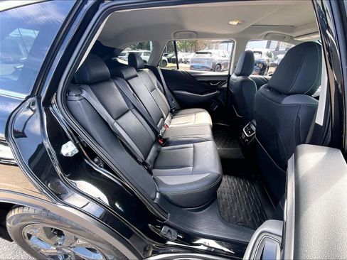 Used 2022 Subaru Outback Onyx Edition XT image 16