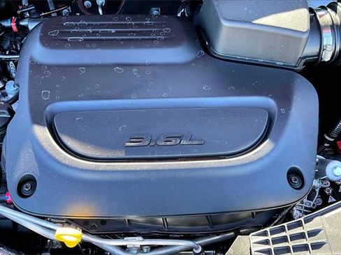 New 2026 Chrysler Pacifica Select image 19