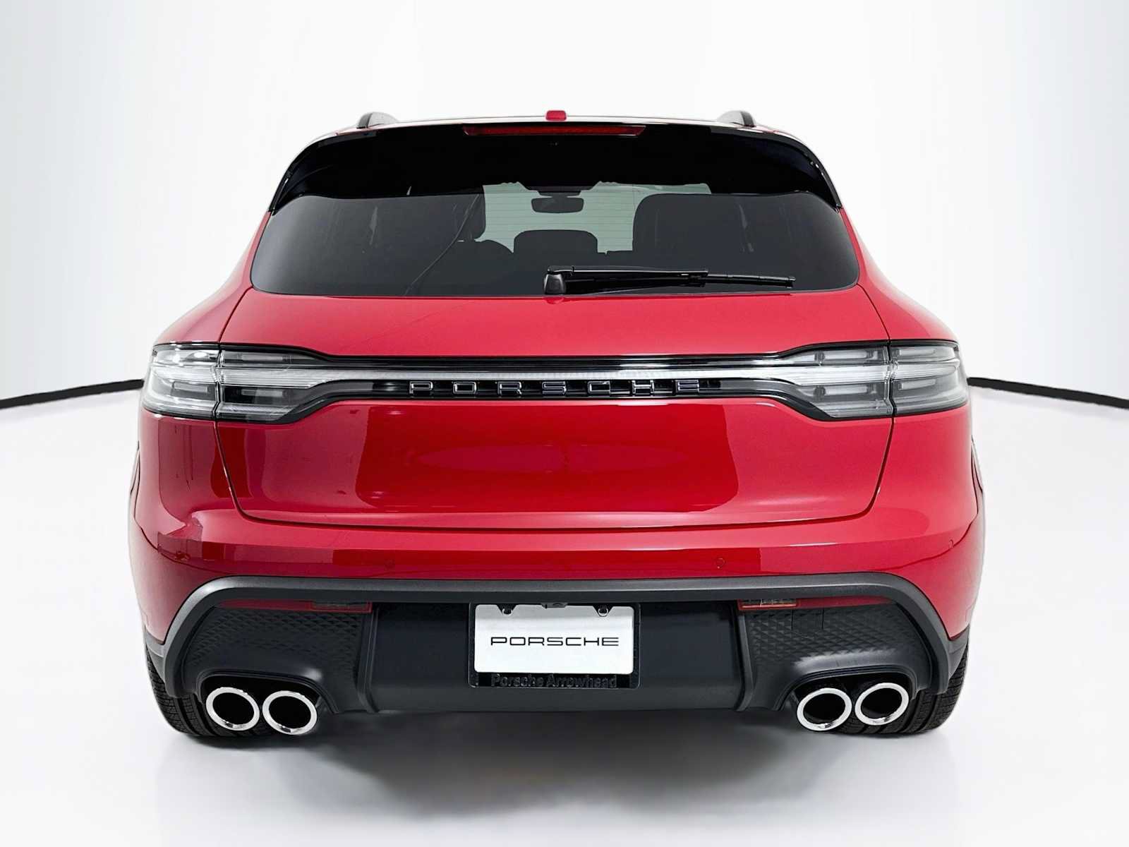 Used 2026 Porsche Macan AWD/4WD image 10