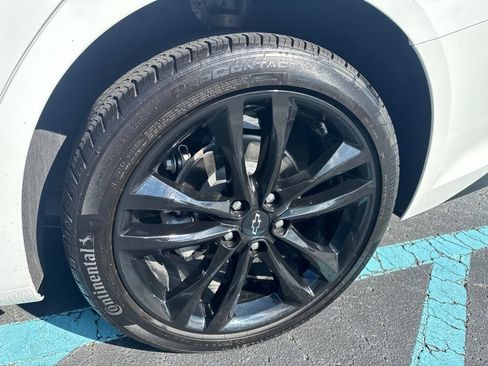 Used 2025 Chevrolet Malibu LT w/ Sport Edition FWD image 6