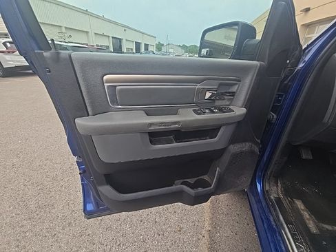 Used 2016 RAM 1500 Big Horn AWD/4WD image 6