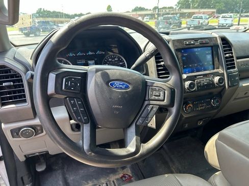Used 2021 Ford F250 XL w/ Power Equipment Group AWD/4WD image 12