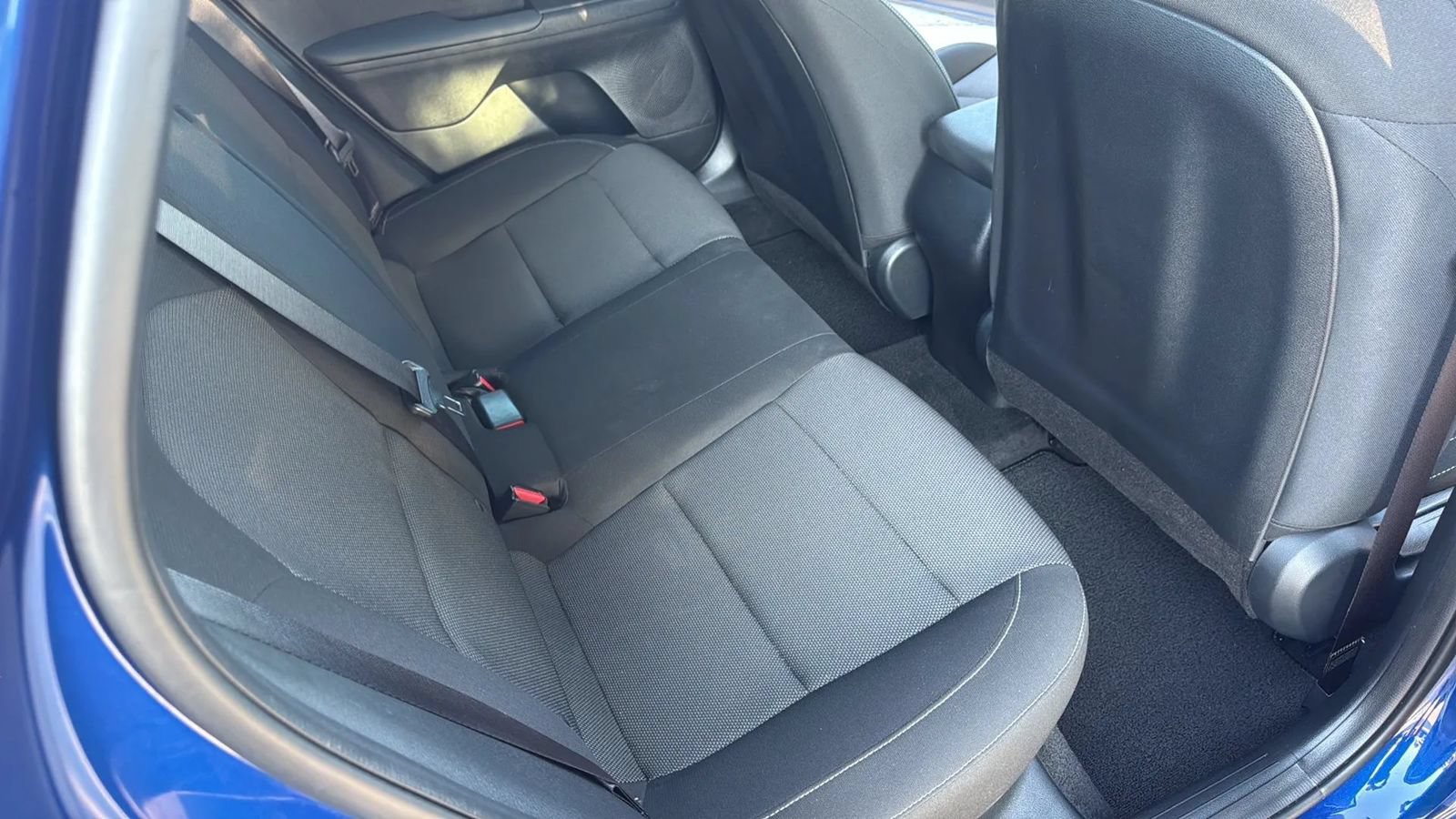 Used 2024 Kia Forte LXS w/ LXS Technology Package FWD image 19