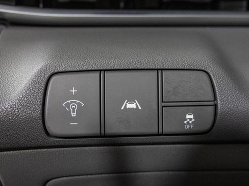 Used 2022 Hyundai Elantra SEL w/ Cargo Package image 20