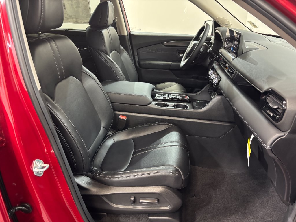 New 2026 Honda Pilot Touring image 17