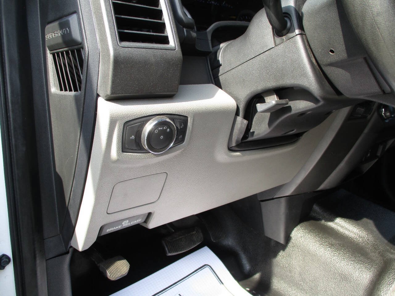 Used 2021 Ford F250 XL w/ STX Appearance Package AWD/4WD image 21