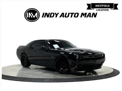 Used 2018 Dodge Challenger R/T w/ Performance Handling Group RWD image 1