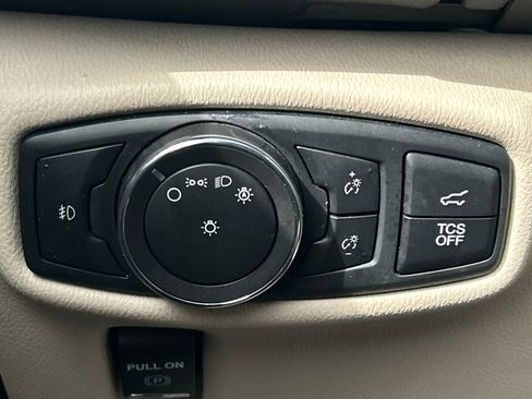 Used 2019 Lincoln Nautilus Reserve image 25