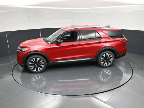 New 2026 Ford Explorer Platinum image 50