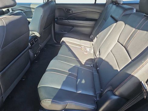 Certified 2024 Honda Passport TrailSport image 31