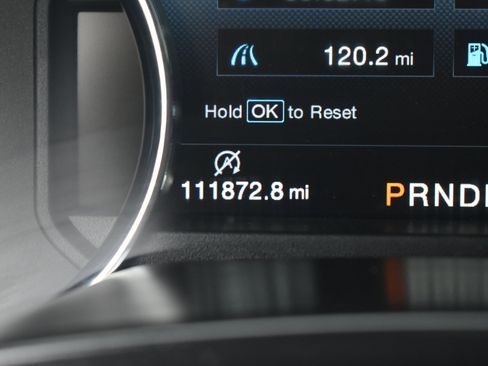 Used 2019 Ford F150 Lariat w/ Equipment Group 502A Luxury image 18