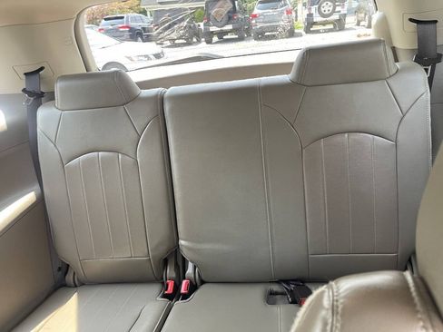 Used 2015 GMC Acadia Denali AWD/4WD image 24