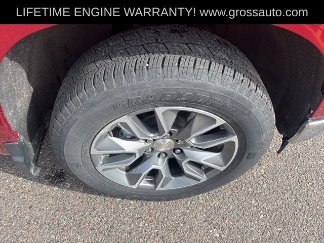 Used 2022 Chevrolet Silverado 1500 LT w/ Leather Package AWD/4WD image 28