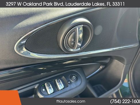 Used 2016 MINI Cooper Clubman image 21