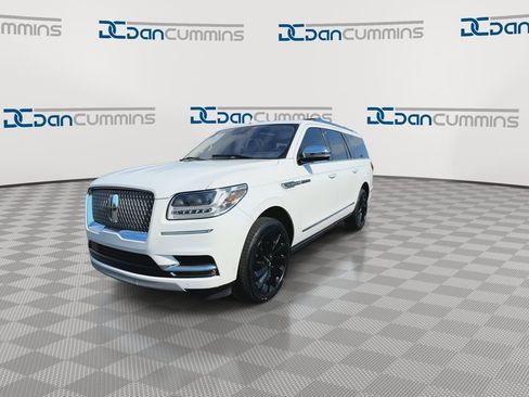 Used 2020 Lincoln Navigator L Black Label w/ Cargo Convenience Package image 4