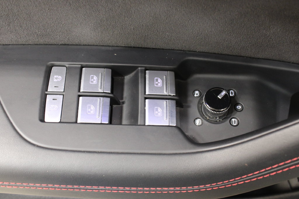 Used 2023 Audi RS 7 Sportback AWD/4WD image 19