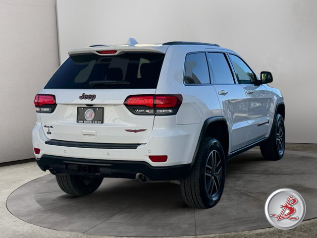 Used 2021 Jeep Grand Cherokee Trailhawk AWD/4WD image 7