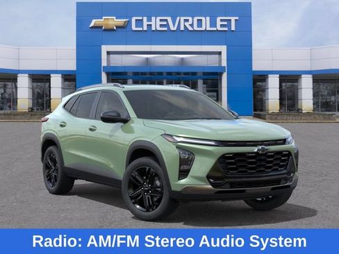 New 2026 Chevrolet Trax ACTIV w/ Sunroof Package FWD image 8