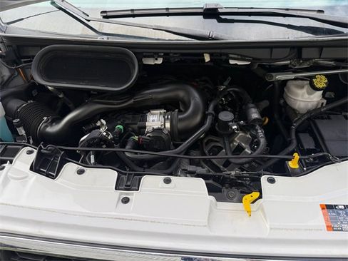 Used 2024 Ford Transit 250 Low Roof w/ Exterior Upgrade Package image 27