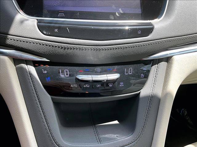 Certified 2023 Cadillac XT5 Premium Luxury FWD image 22