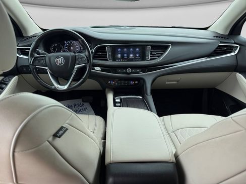 Used 2023 Buick Enclave Avenir w/ Avenir Technology Package AWD/4WD image 22