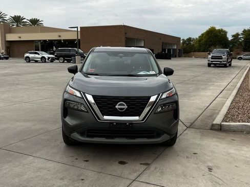 Used 2023 Nissan Rogue S image 5