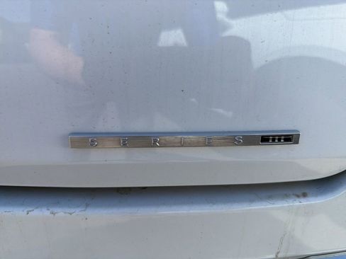 Used 2022 Jeep Wagoneer Series III w/ Convenience Group I image 5