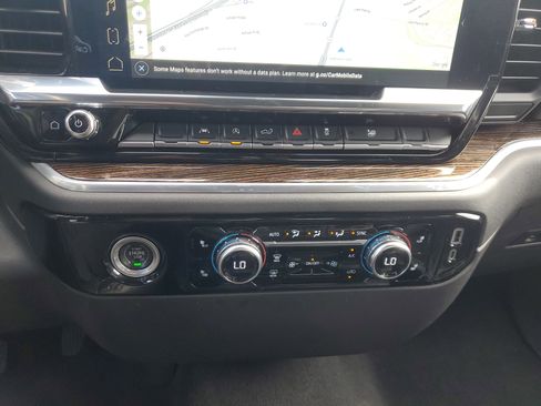 Used 2022 GMC Sierra 1500 Elevation image 27