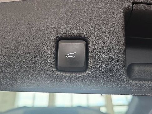Used 2023 Ford Escape ST-Line w/ Tech Pack #1 AWD/4WD image 29