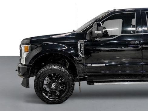 Used 2021 Ford F350 Lariat w/ Lariat Ultimate Package AWD/4WD image 11