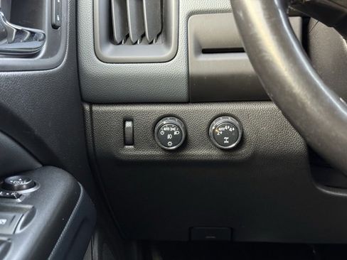 Used 2018 Chevrolet Colorado Z71 image 32