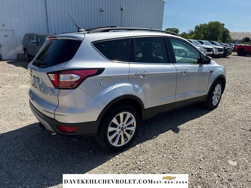 Used 2019 Ford Escape SEL AWD/4WD image 6