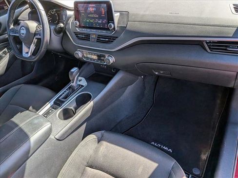 Used 2019 Nissan Altima 2.5 SV image 21