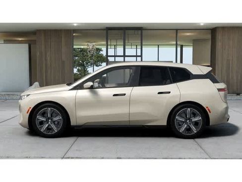 New 2026 BMW iX xDrive45 image 4