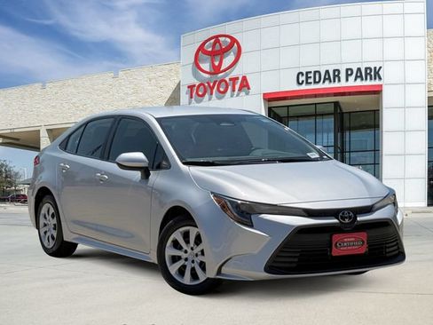 Used 2024 Toyota Corolla LE FWD image 1