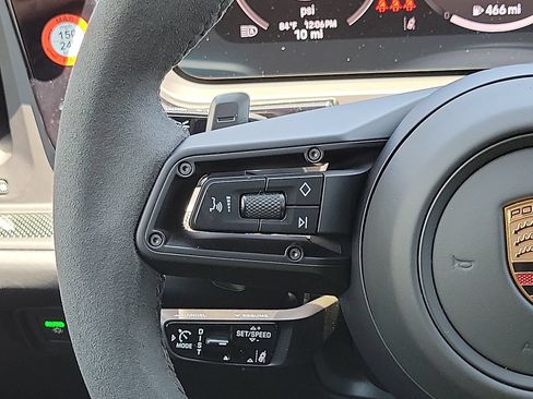 New 2025 Porsche Cayenne GTS AWD/4WD image 13