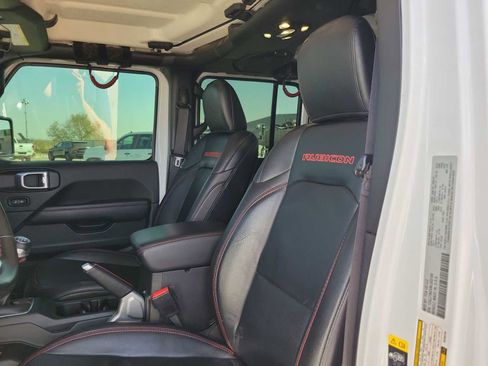 Used 2021 Jeep Gladiator Rubicon image 11