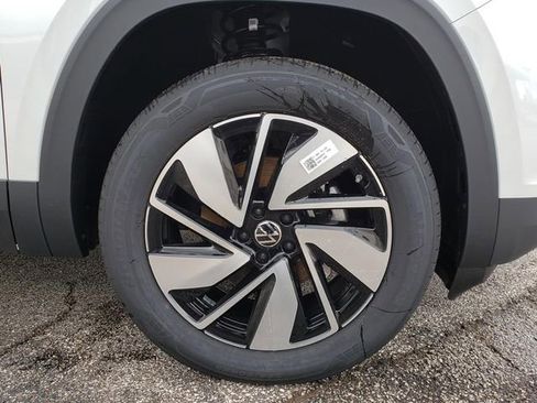 New 2026 Volkswagen Atlas SE AWD/4WD image 12