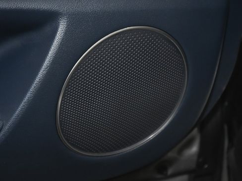 Used 2025 Genesis GV80 3.5T Prestige image 12