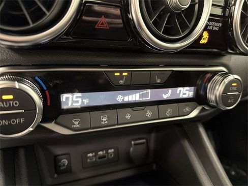 New 2025 Nissan Sentra SR image 26
