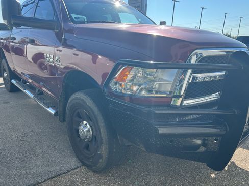 Used 2018 RAM 2500 Tradesman w/ Chrome Appearance Group AWD/4WD image 10