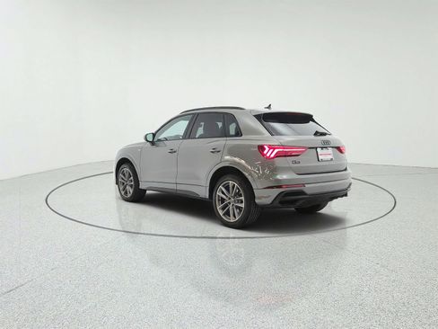 Used 2025 Audi Q3 2.0T Premium w/ Convenience Package AWD/4WD image 7