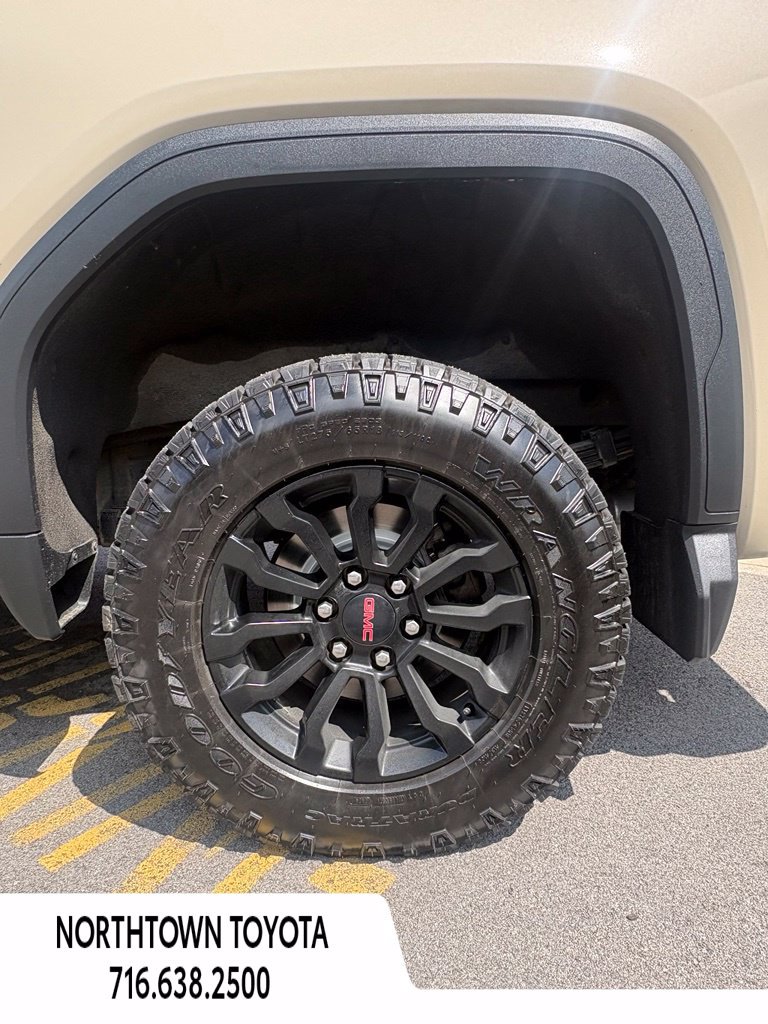Used 2022 GMC Sierra 1500 AT4X AWD/4WD image 10