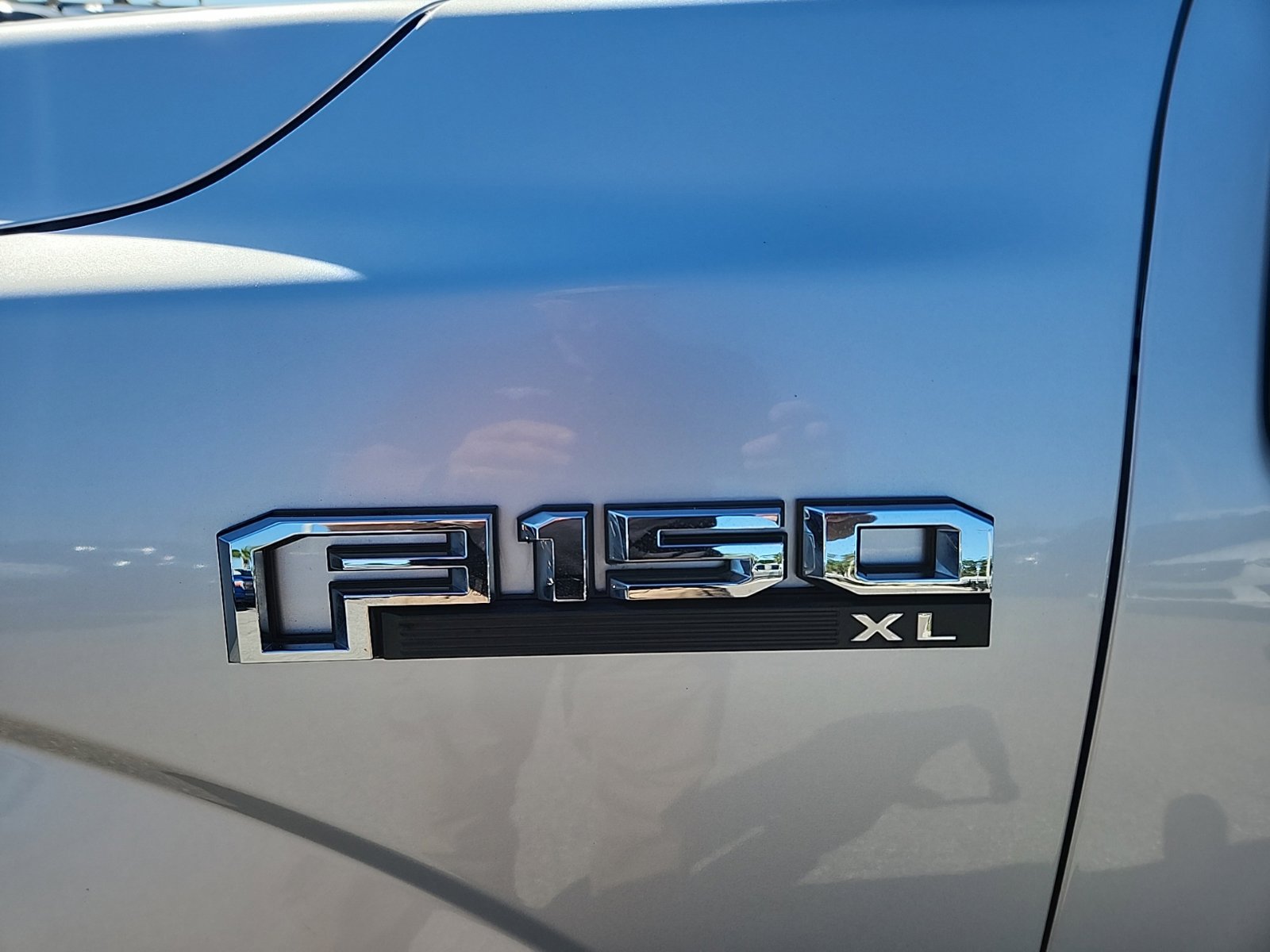 Used 2015 Ford F150 XL w/ Equipment Group 101A Mid RWD image 11