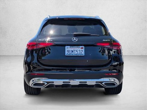 Used 2025 Mercedes-Benz GLC 350e 4MATIC image 6